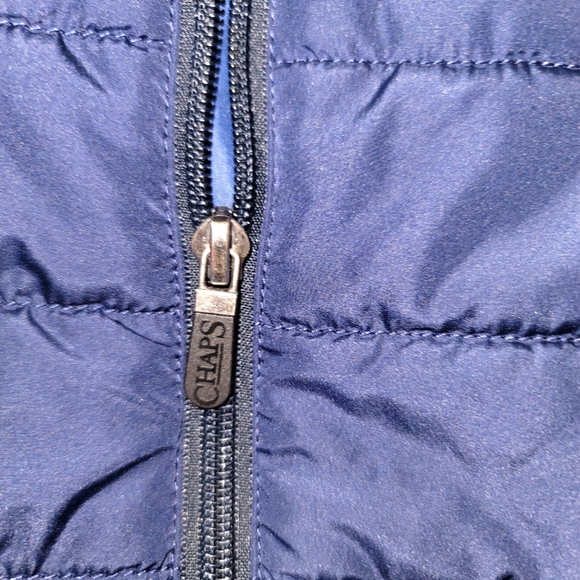 Chaps Men's Lightweight Puffer Vest - Picture 6 of 7